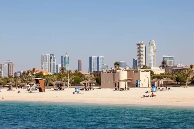 Al Mamzar Beach