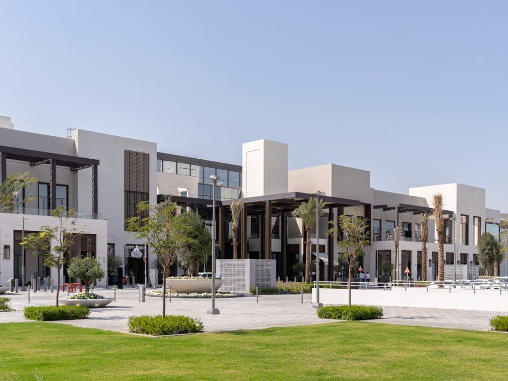 Dubai Hills Mall – Overview & Unique Attributes