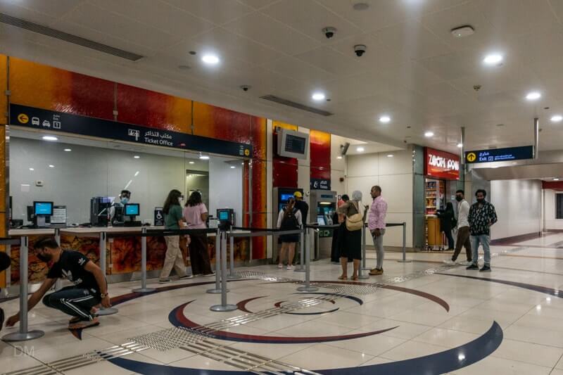 Dubai Metro Timings for Mall of the Emirates Station