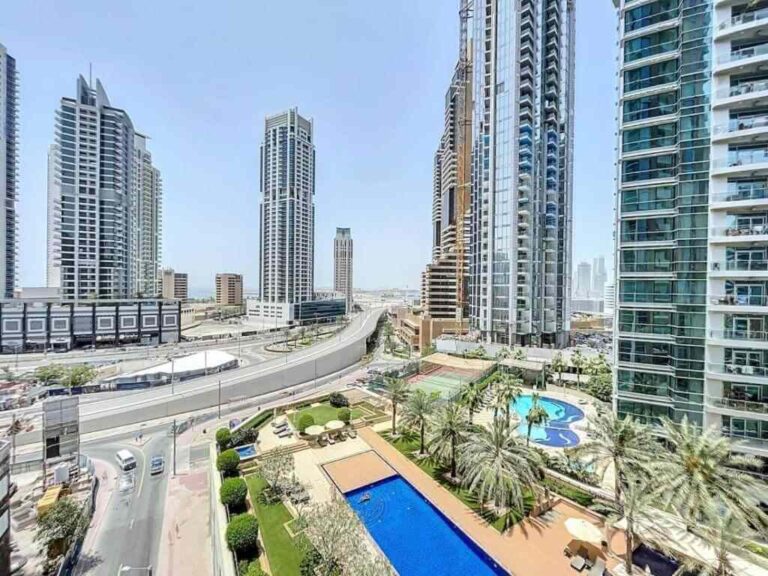 Marina Tower