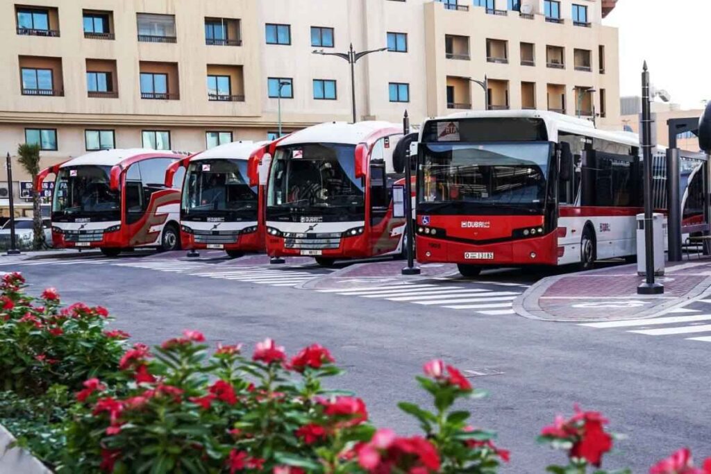 Why the E700 Fujairah–Dubai bus is the smartest money-saving move