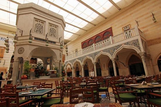 Dining at Khan Murjan Restaurant: A Feast for the Senses