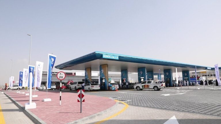 petrol station dubai