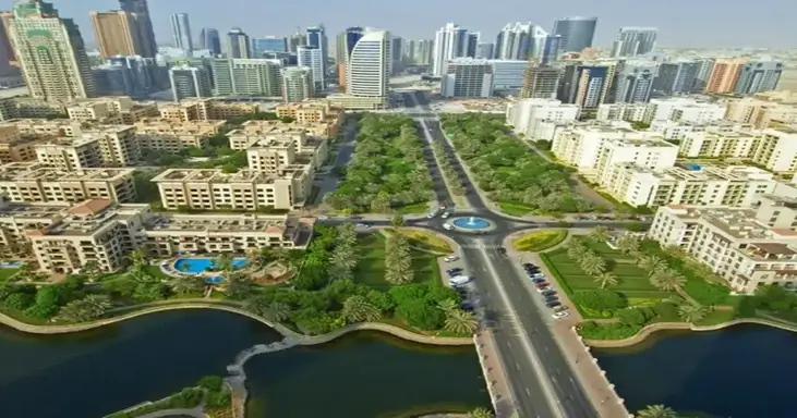 The Pros of Living in Arjan Dubailand