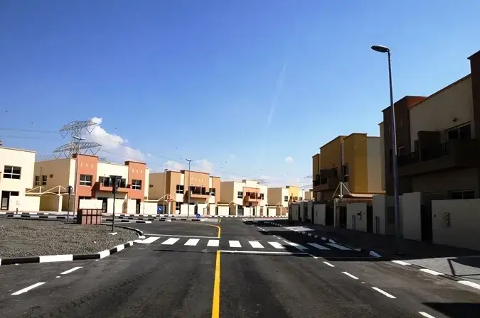 Living in Oud Al Muteena: A Closer Look at Community Life
