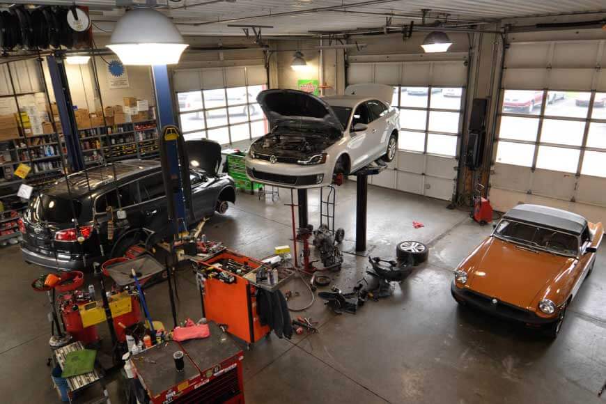 10 Most Common Car Problems in the UAE