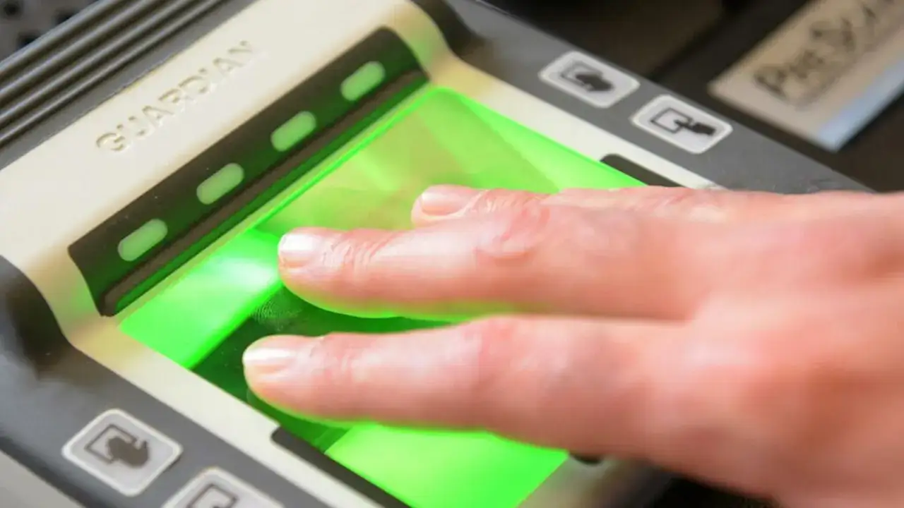 emirates id biometric center