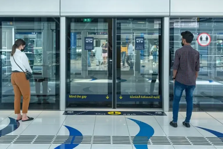 dubai metro rules