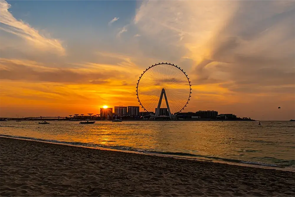 Why Dubai Night Beaches Are Unique