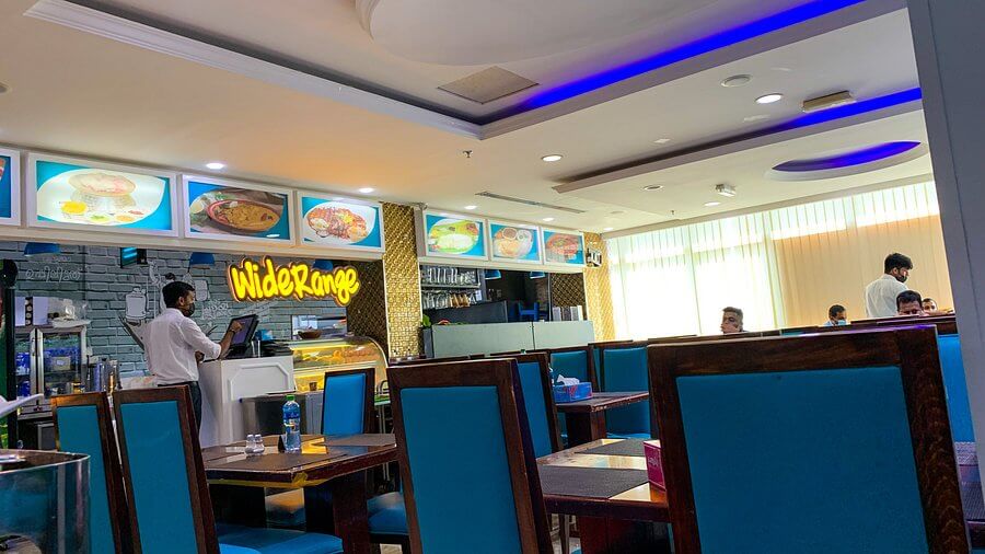 What Makes Wide Range Restaurant Karama So Popular?