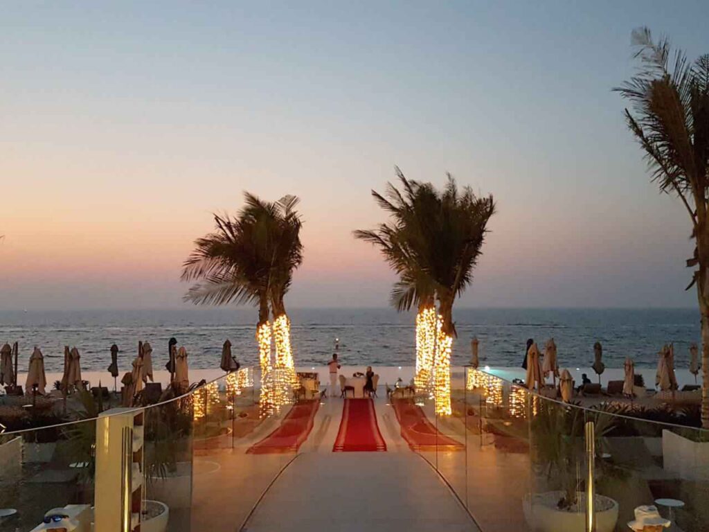 Iconic & Romantic Beachfront Dining: Burj Al Arab Views