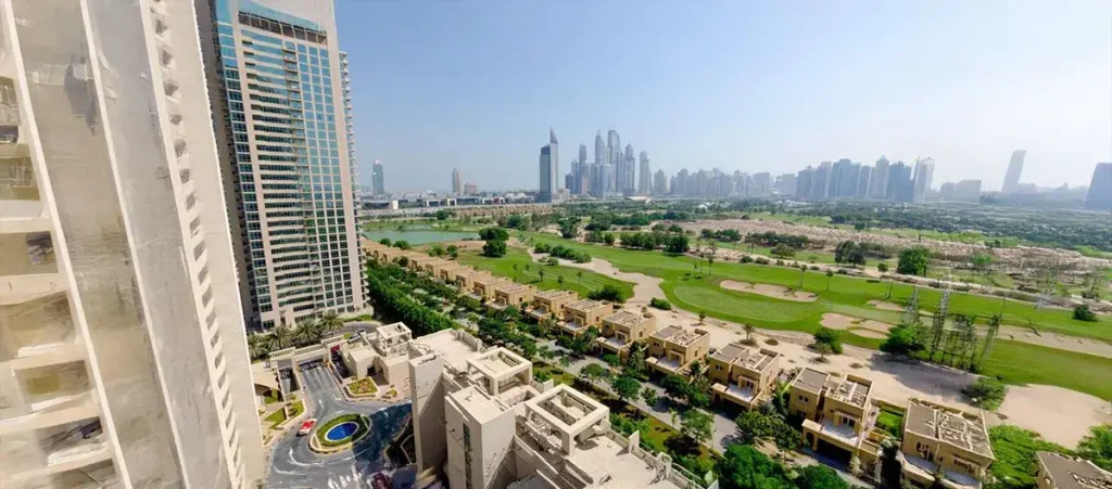 Community Layout and Residential Experience