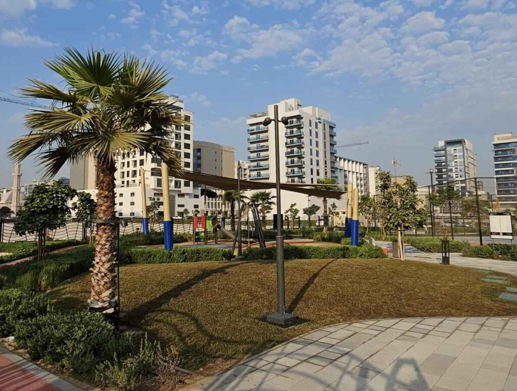 Jumeirah Garden City Location and Connectivity