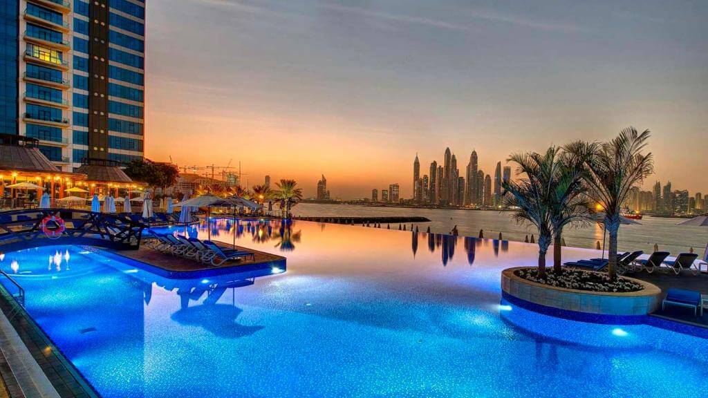 Location and Connectivity on Palm Jumeirah