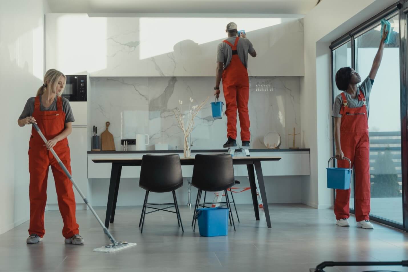 Why Are More Dubai Residents Choosing Professional House Cleaning Services